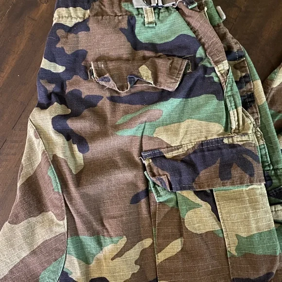 AUTHENTIC CAMO PANTS - Picture 3 of 8